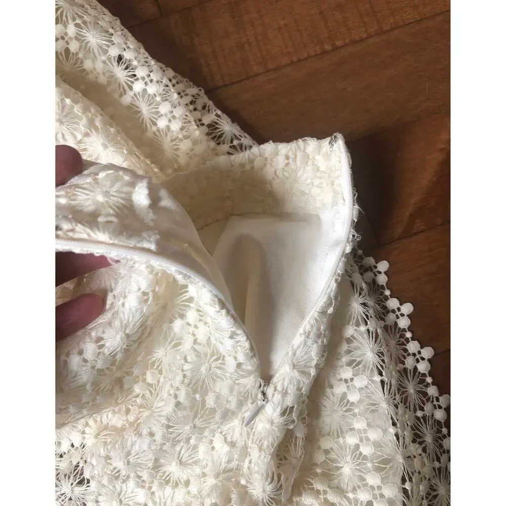 NWT Lisa and Lucy lace cream lace mini skirt size 4